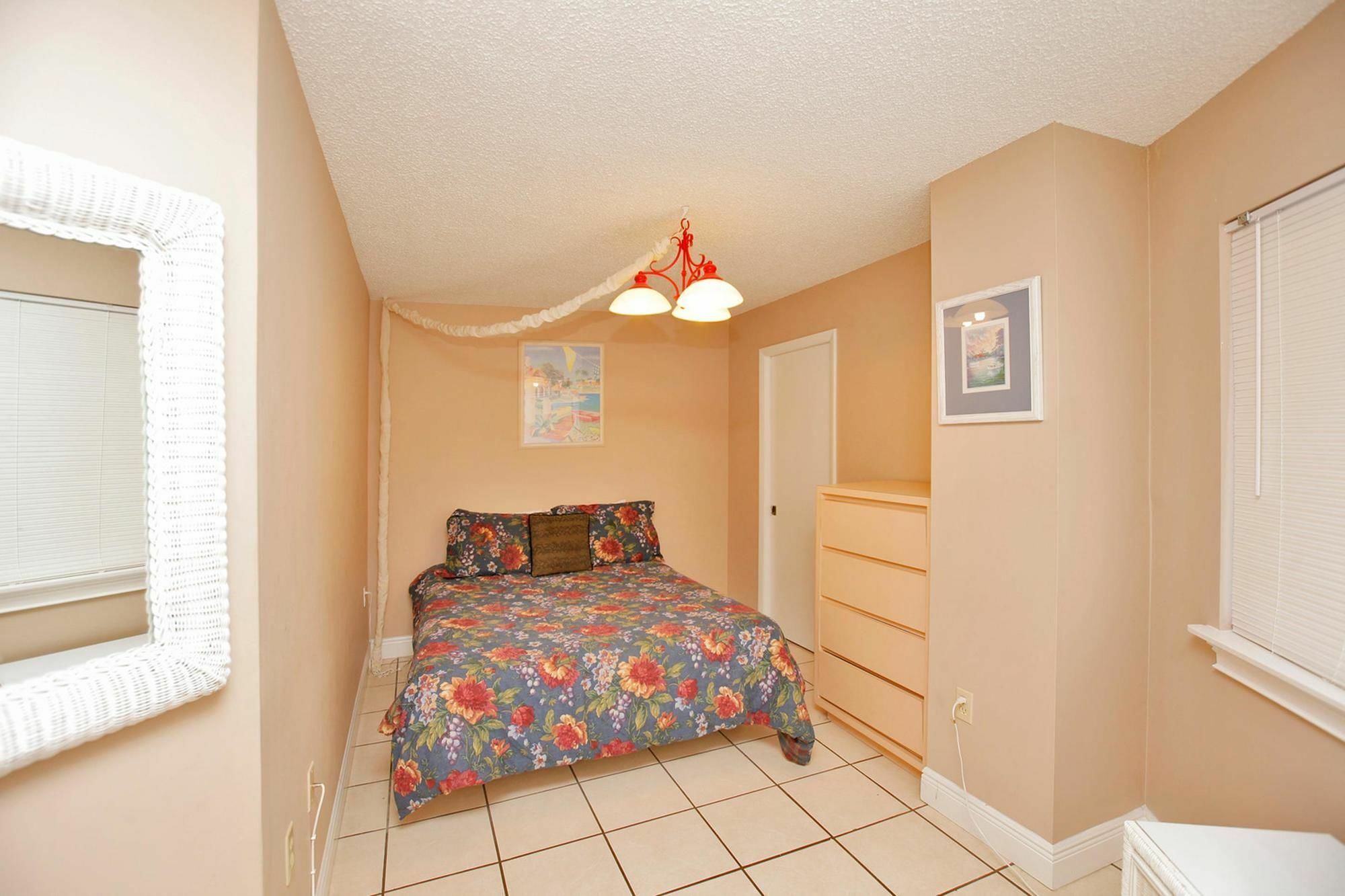 Moondrifter By Panhandle Getaways Holiday home